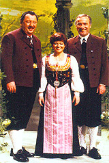 image: Ernst Mosch with vocalist Barbara Rosen and Franz Bummerl
